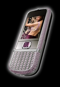 nokia8800artealoisson pink 208x300 As 5 maiores loucuras da Nokia