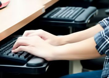 Como proteger seus dados em computadores públicos