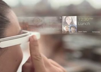 Google glass ganha vídeo explicativo e aplicativo que tira fotos com o piscar dos olhos