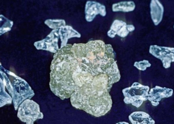 Chuva de diamantes pode encher os céus de júpiter e saturno