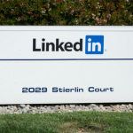 Escritorio do LinkedIn size 598 Linkedln