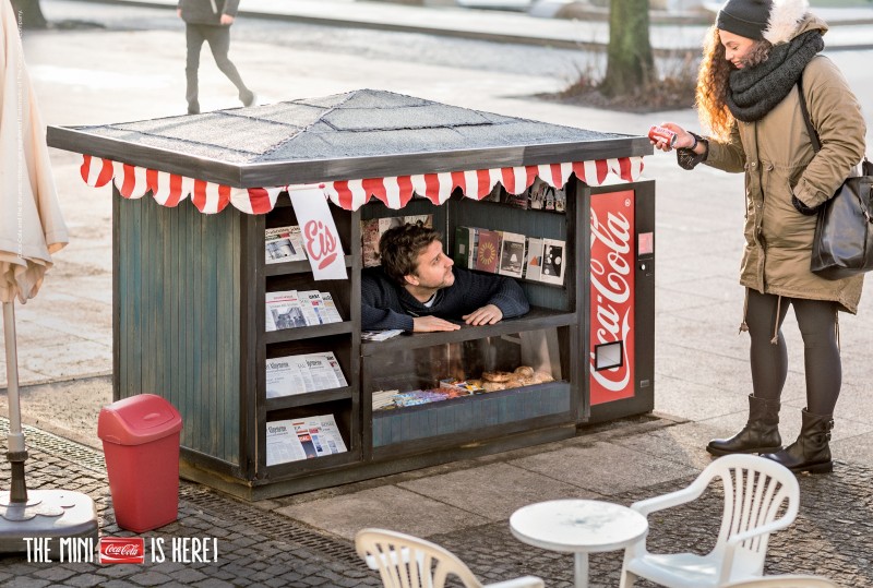 Reprodução campanha Coca-Cola mini