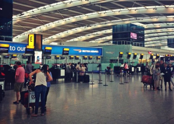 Samsung apodera-se do terminal de aeroporto mais movimentado da europa