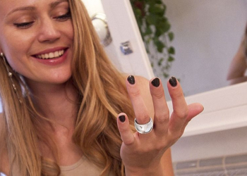 Num estalar de dedos: “anel inteligente” recebe notificações, mensagens e até mesmo ligações