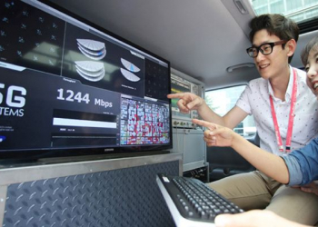 Samsung 5g download 1gb