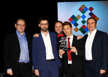 Wd conquista o distree diamond award 2015