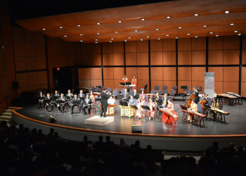 Concerto no museu do orient: amigu di macau promove cultura macaense