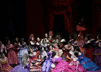 Ópera la traviata no coliseu porto ageas