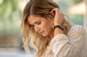 Garmin® apresenta o novo monitor de atividade vívosmart 4, para um sono pereito