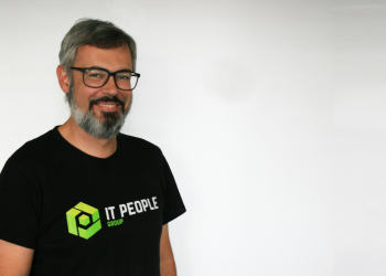 It people group marca presença no vr/ar global summit