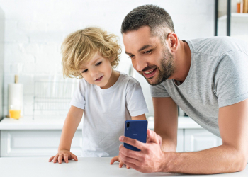 Descobre os smartphones wiko que seguem o ritmo de um super-herói