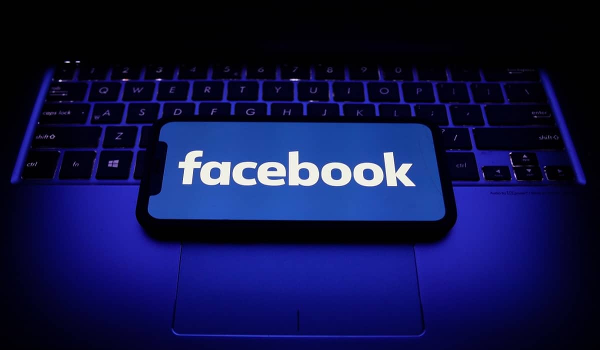 facebook fake facebook TecheNet Facebook