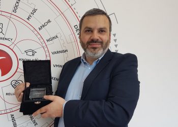 Premio top performer portugal e jorge paiva, diretor comercial da eurotux