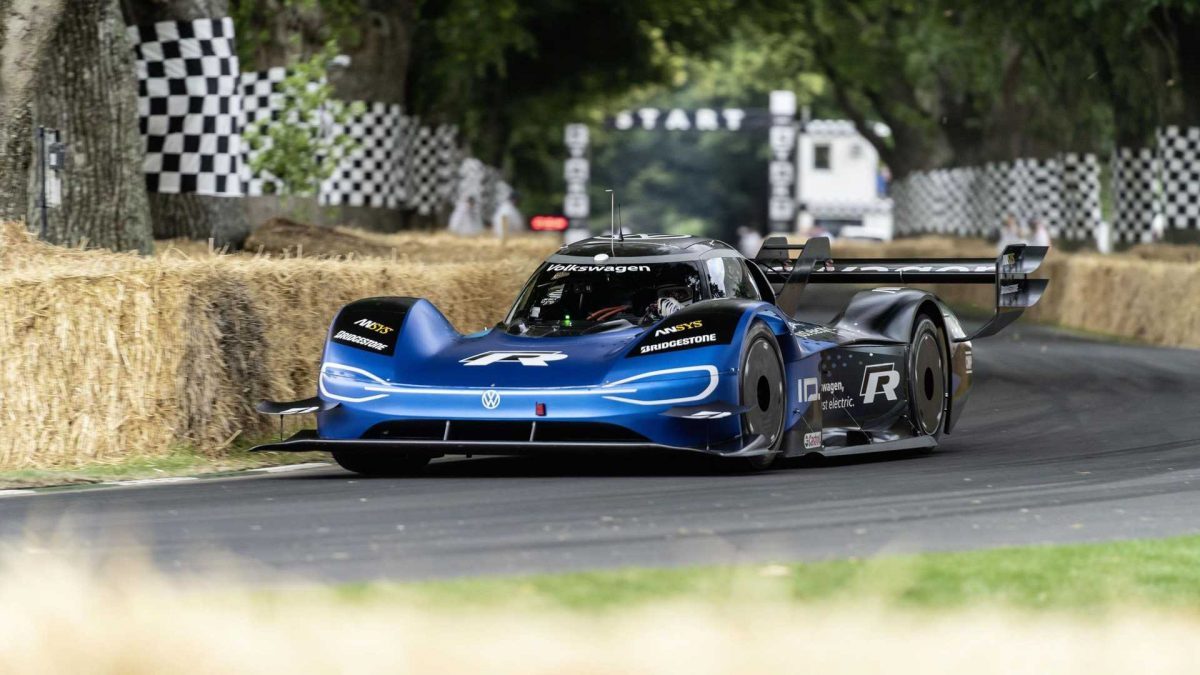 Carros elétricos, polestar 2, volvo, geely, goodwood festival of speed