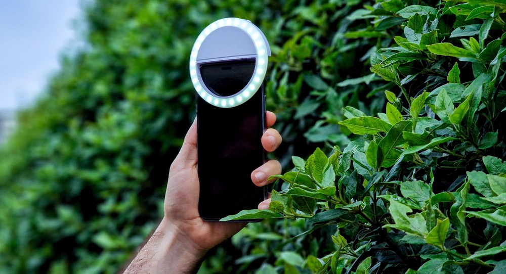 Ring Light iServices: um gadget para melhorar as fotos e vídeos do telemóvel