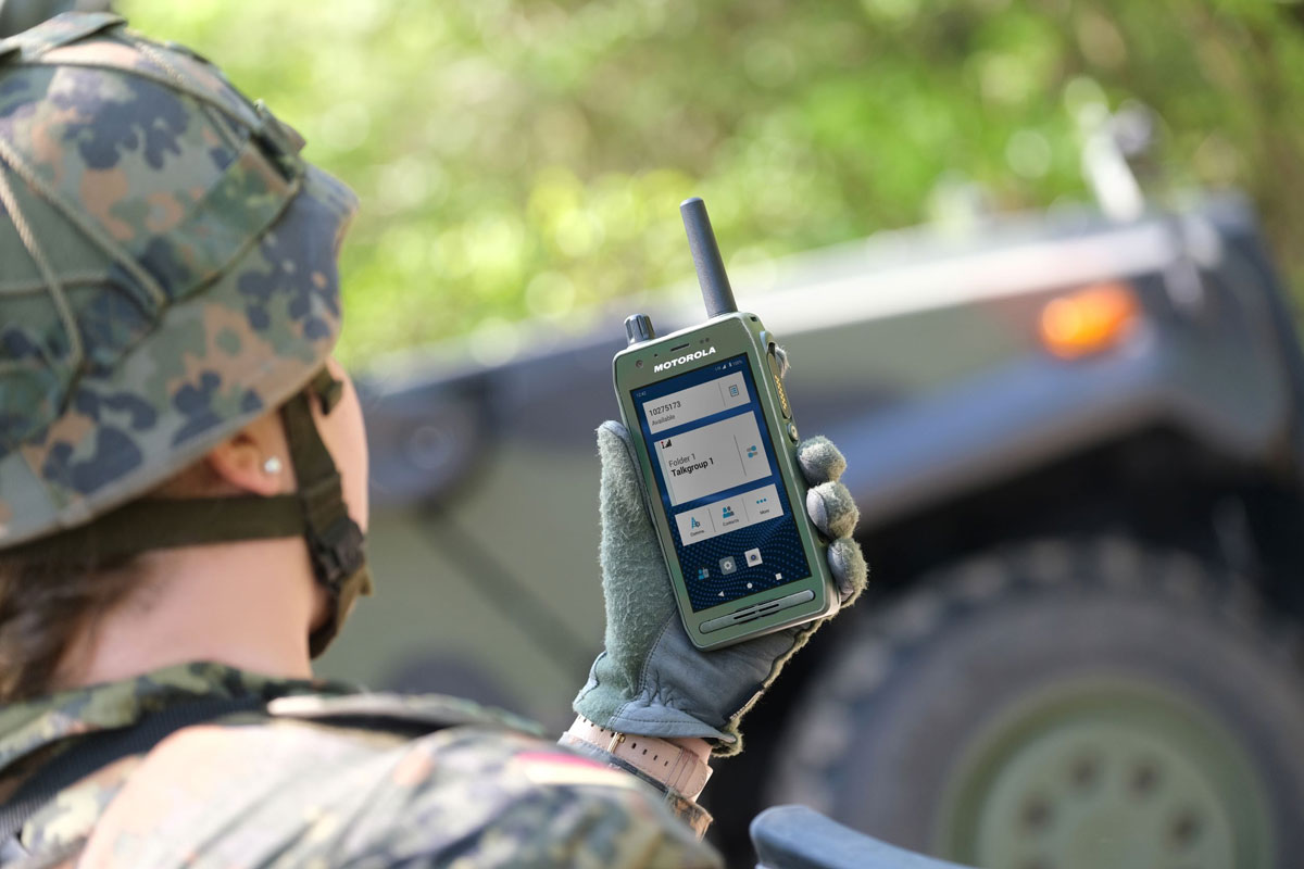 LTE, Motorola Solutions, MXP7000, TETRA TecheNet Mxp7000