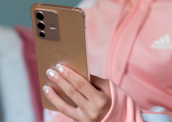 Vivo chasing the light