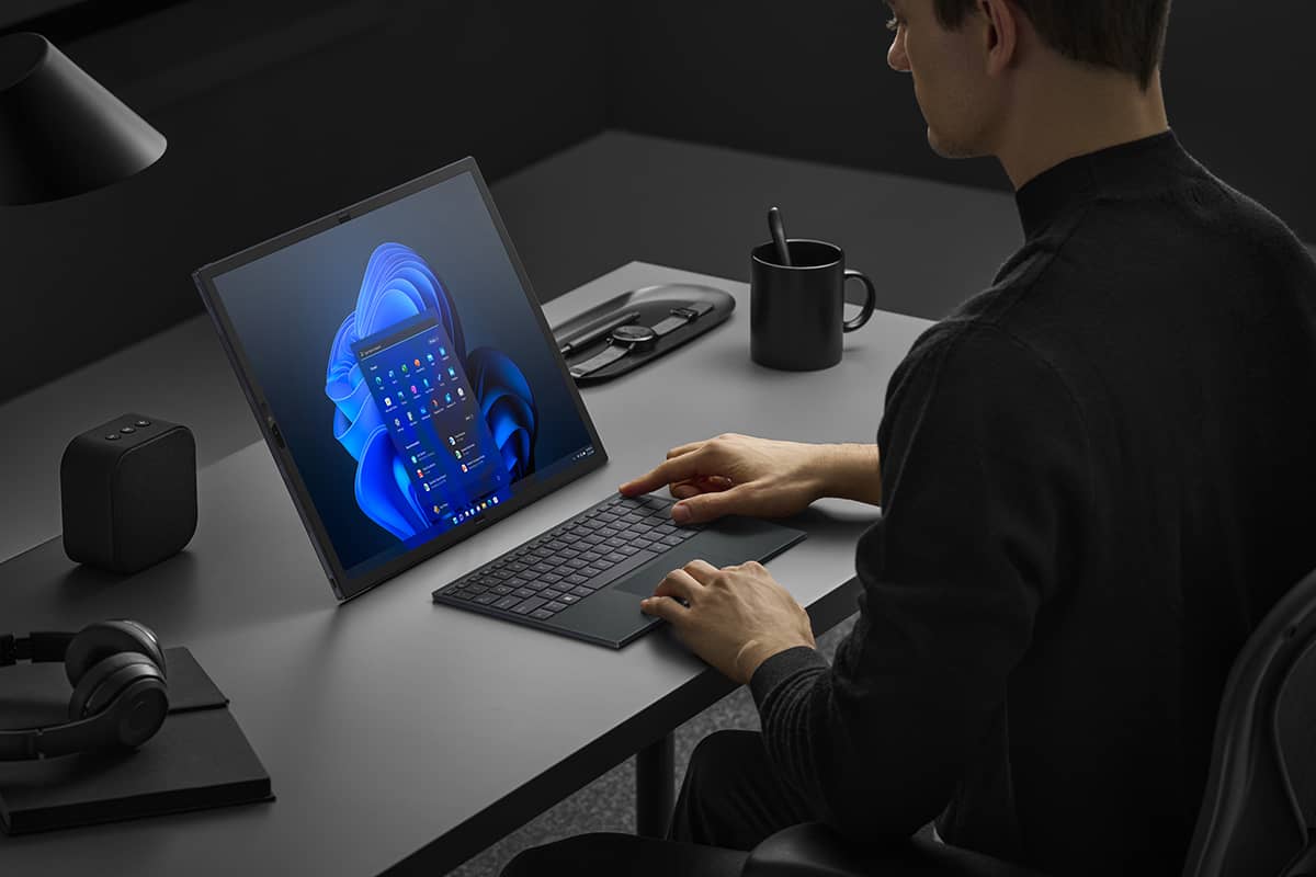 ASUS Zenbook 17 Fold OLED: Unfold the Incredible