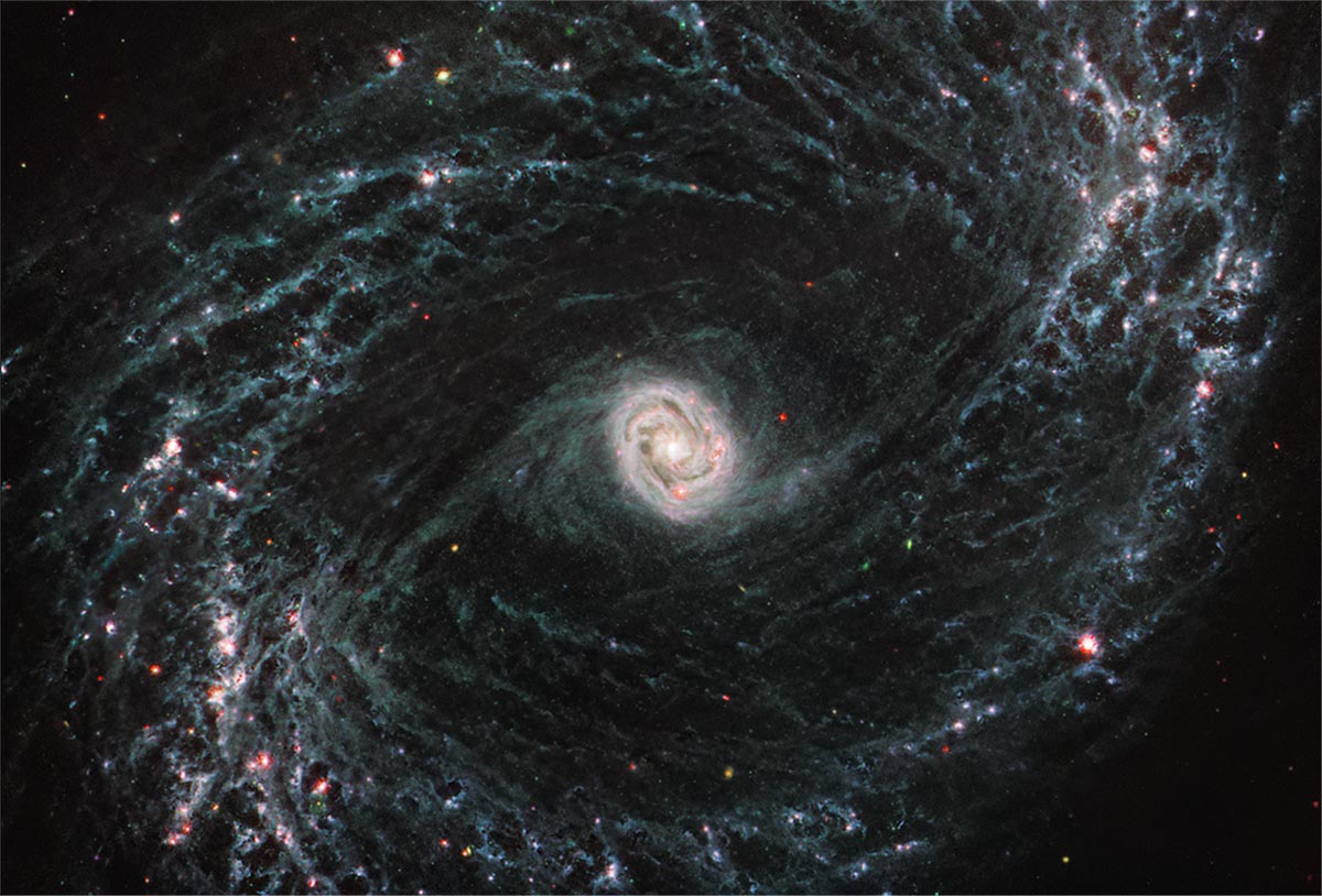 Telescópio James Webb descobre redes complexas de gás e poeiras em Galáxias Próximas
