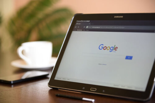 Google anuncia novos recursos para combater a desinformação