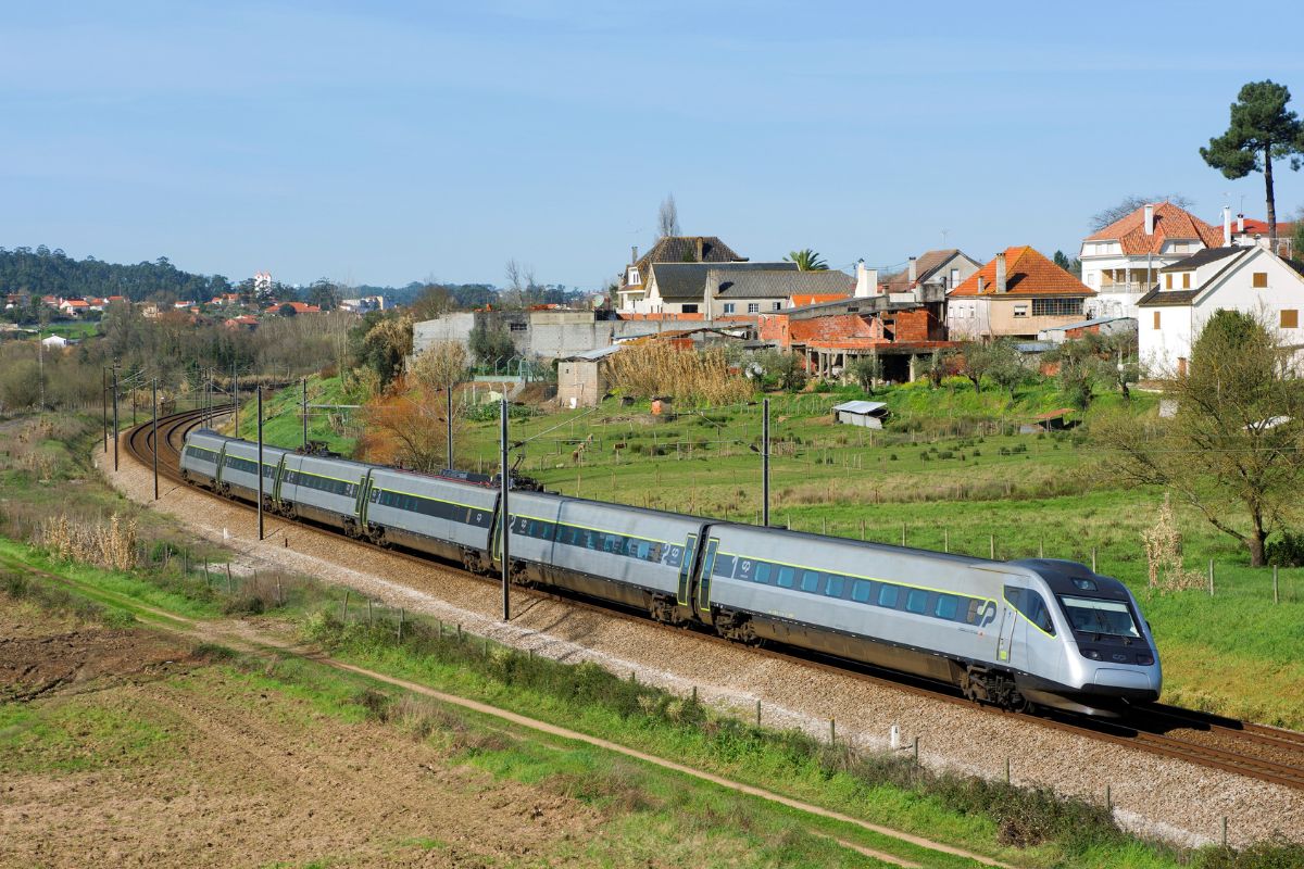 CP Comboios de Portugal