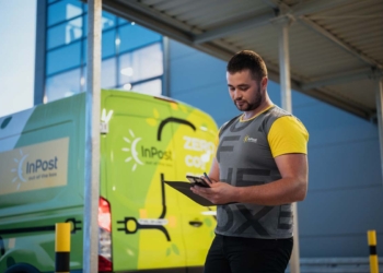 Inpost distribuiu 745 milhões de encomendas na europa em 2022