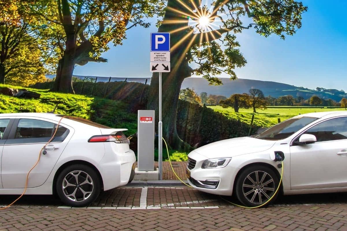Automóveis elétricos: quando devemos mudar?