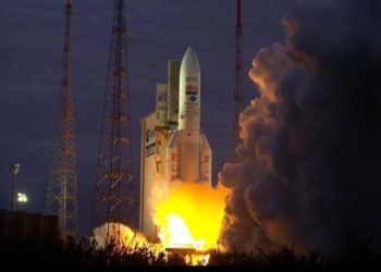 Espaço ariane 5 - 2