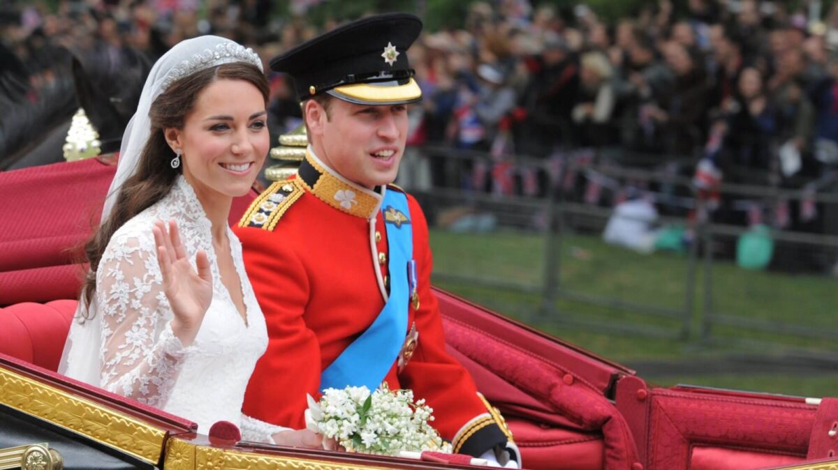 Príncipes William e Kate durante seu casamento