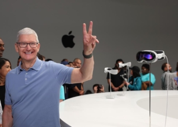 Tim cook apple vision pro ted lasso