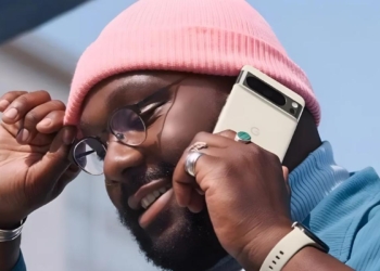 Google pixel 8 pro (1)