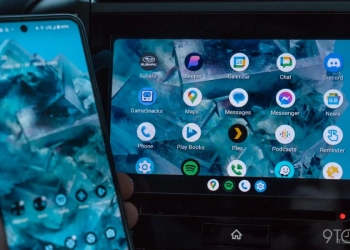 Android auto sincroniza wallpaper com smartphone