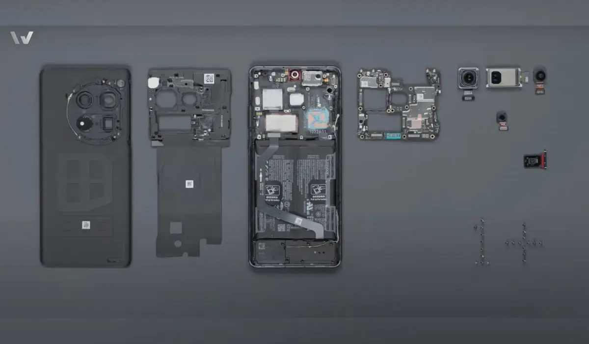 OnePlus 12 Teardown