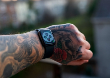 Como tatuagens interferem em algumas funções do apple watch e outros smartwatches?