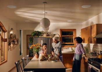 Sonos lança coluna de teto 8" com som arrojado