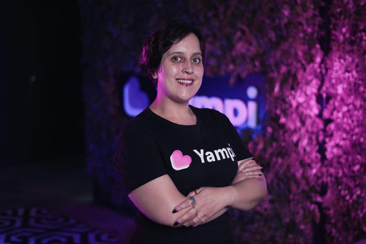  Camila Defensor, gerente de Produto do time de Checkout da Yampi, explica como funciona o recurso exclusivo do checkout da empresa. (Foto: Yampi)