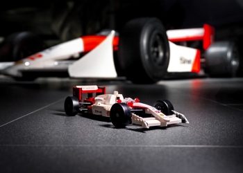 Novidades lego: veículos de corrida mercedes, mclaren e bmw