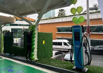 Huawei carregamento elétrico