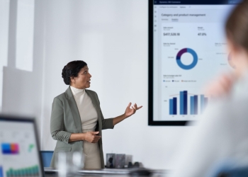 Microsoft lança "public preview" do copilot for finance