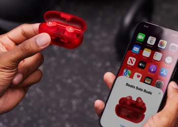 Apple beats solo buds (2)