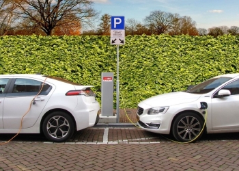 Tendências de venda de automóveis novos com evs a ganharem mercado