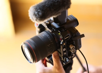 Canon lança objetiva híbrida rf 35mm f1. 4l vcm e speedlite el-10