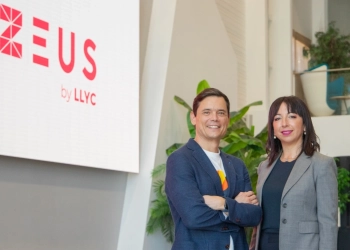 Llyc reforça análise de dados com compra da zeus