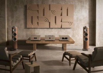 Marantz anuncia a 10 series collection