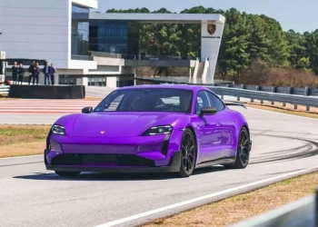 Porsche carros elétricos