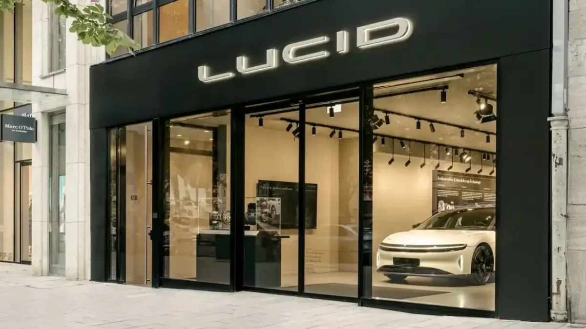 Lucid Europa 2 TecheNet Lucid europa (2)