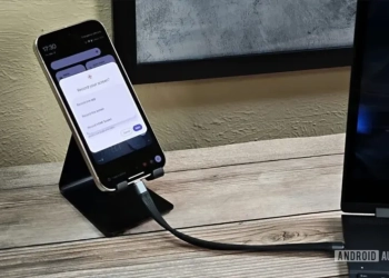 Android 16 monitores externos