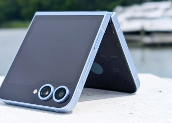 Samsung galaxy z flip fe