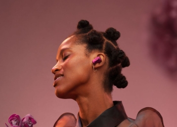 Bose lança os quietcomfort ultra earbuds (2nd gen)