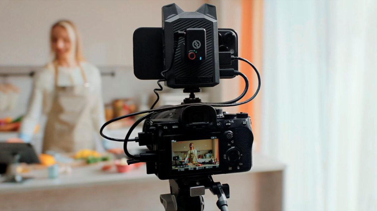 Hollyland Vcore transforma o telemóvel num monitor de câmara 4K